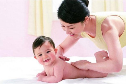 无锡代生宝宝长牙了就断奶了吗 喂奶的六大误区妈妈千万要避开